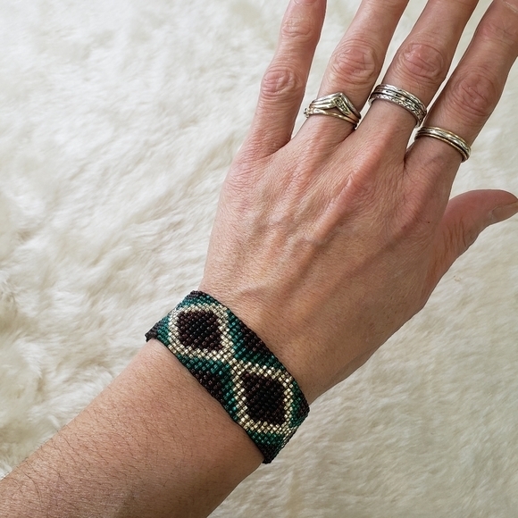 GEOMETRIC Design Bead Woven Bracelet Teal Purple - Picture 2 of 5